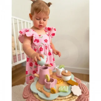 Drevená čajová súprava na popoludňajší čaj