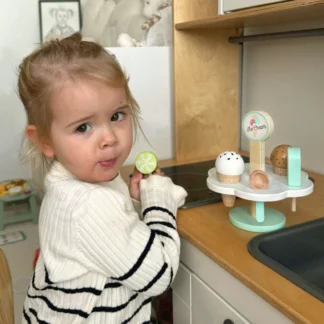 Drevená magnetická zmrzlina na stojane