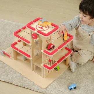 Drevené parkovisko VIGA s výťahom pre 4 autá a vrtuľník