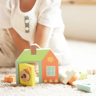 Drevené prepletacie niťové bloky Kľúče a dvere MONTESSORI 11 ks.