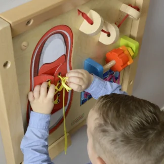 Montessori vzdelávacia tabuľa pre manuálnu zručnosť so šnurovaním