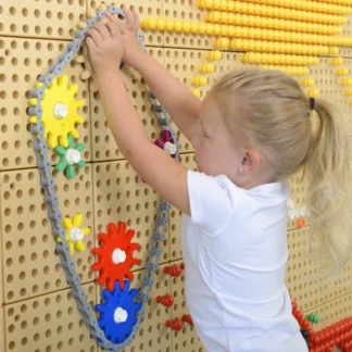 Ozubené kolesá. Zostavte si vlastný mechanizmus – Rada pre vedu a kreativitu STEM