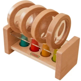 Sada drevených lup s nádobou